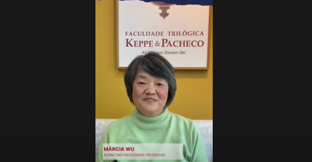 Márcia Wu, Aluna das Faculdades Trilógicas